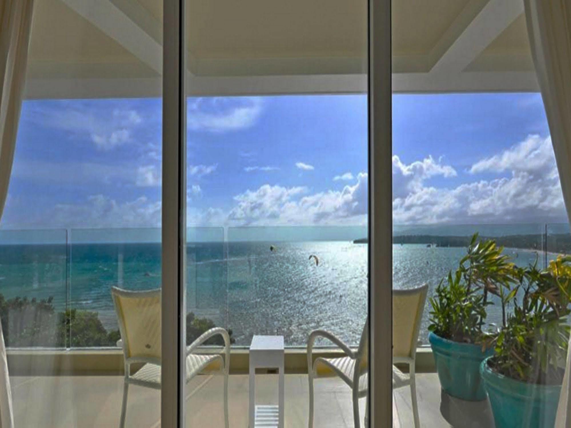 Karuna Private Home Sea View
