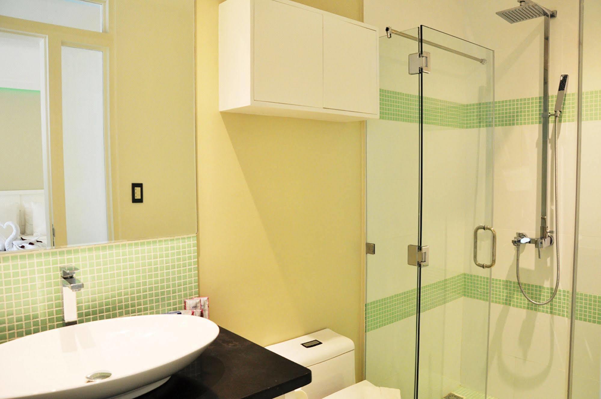Karuna Private Home Sea View Hotel 4*